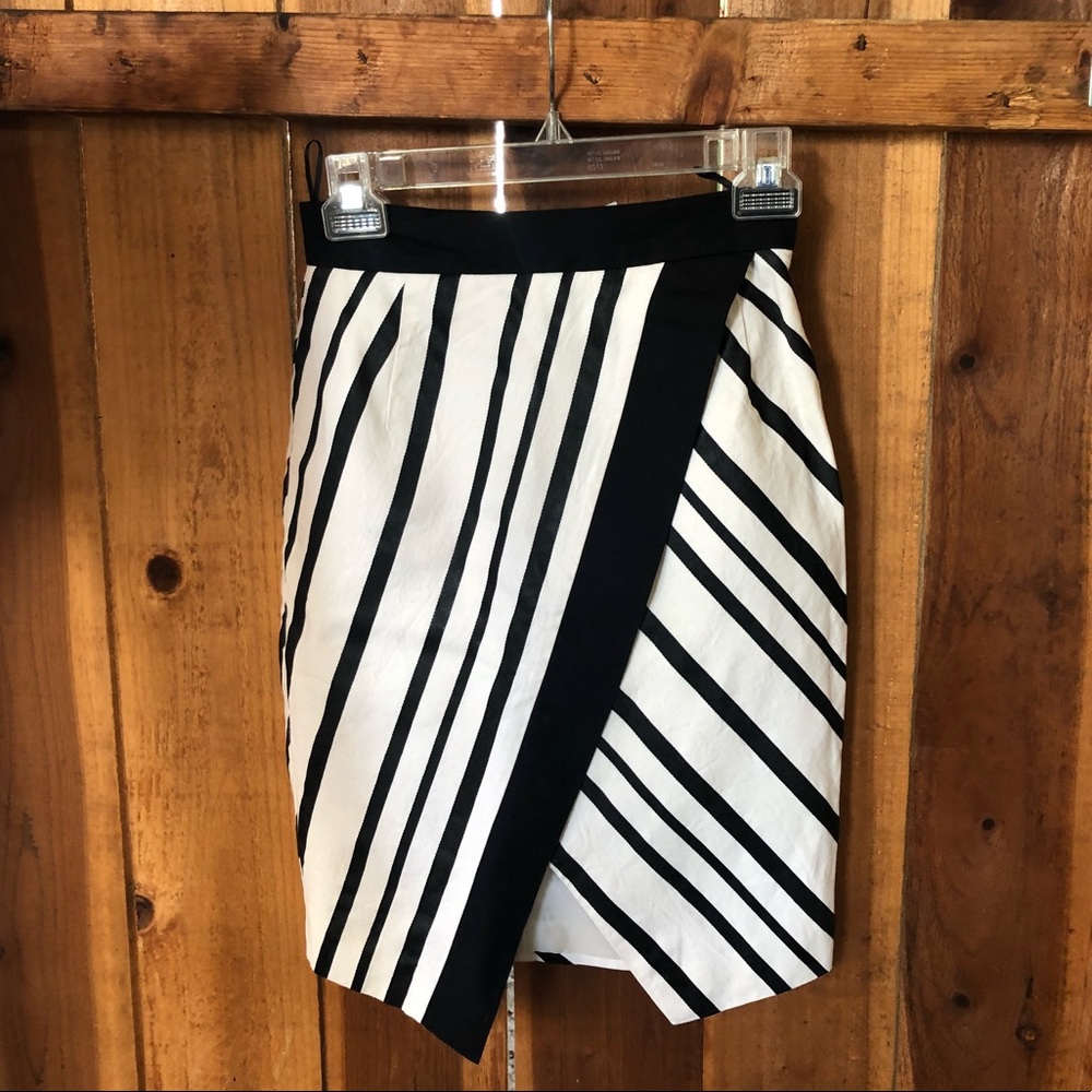 H & M skirt